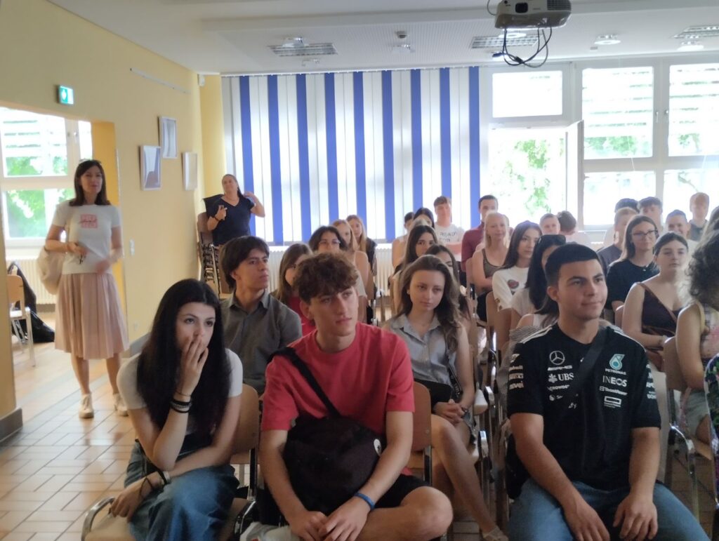 Ученици от ЕГ „Акад. Людмил Стоянов“ – Благоевград, участваха в ученически обмен по програма „Еразъм+“ в Германия