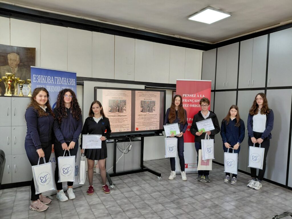 Млади таланти с поглед към архитектурата